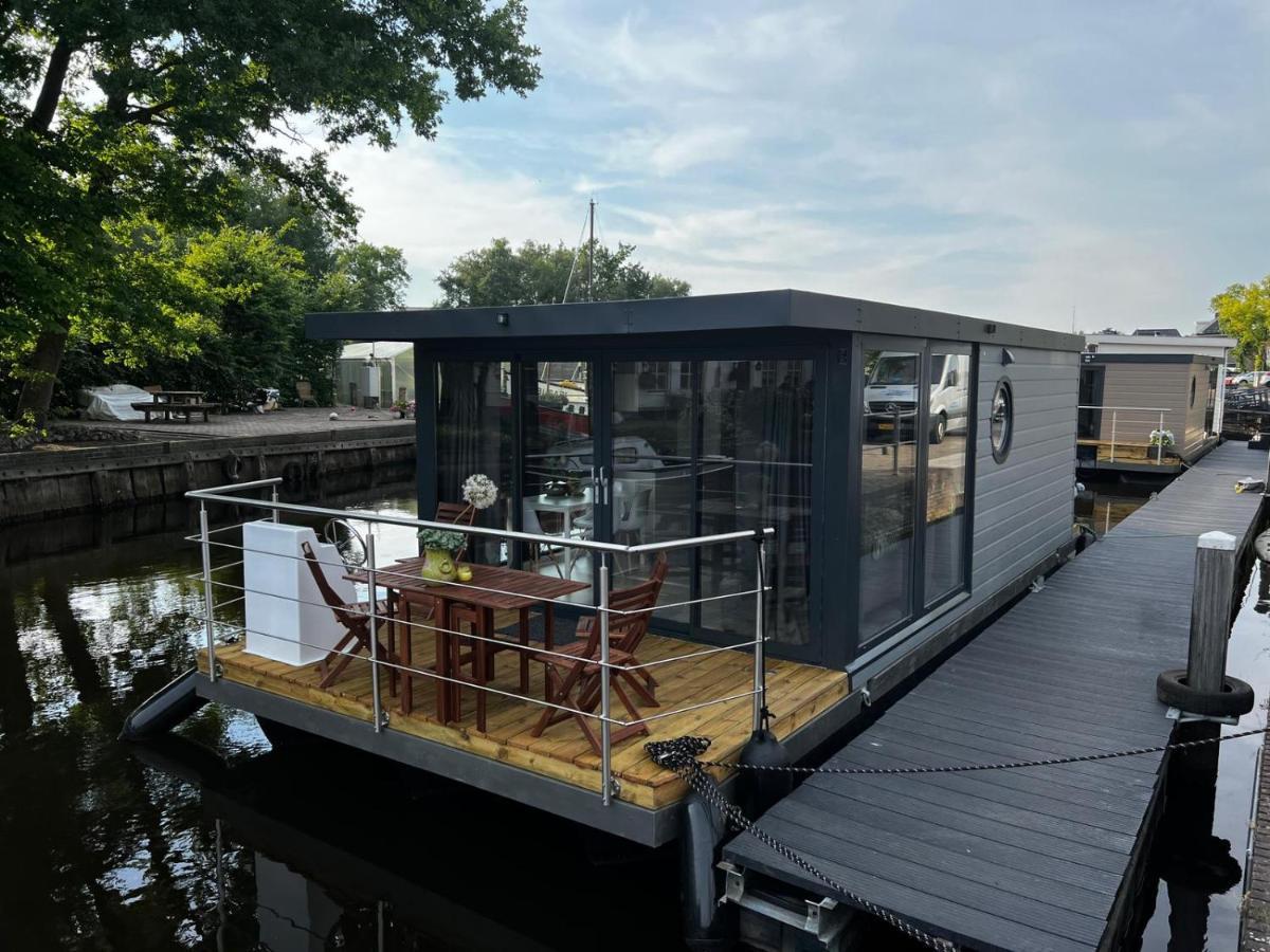 New Houseboat 2 Bedrooms Zwartsluis Exterior foto